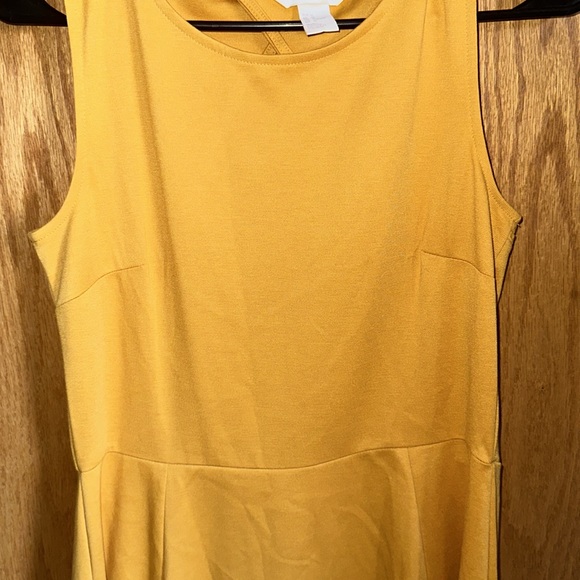 H & M Dress. Size Medium. - Picture 2 of 4